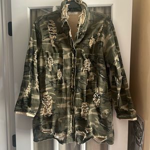Vibrant Distressed Camo Jacket, Size Medium.